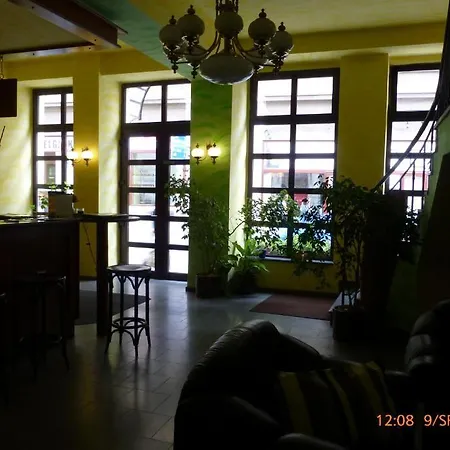 Korunni Princ Hotel 3*