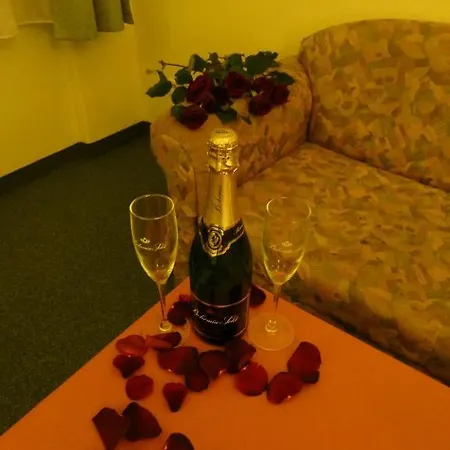 Korunni Princ Hotel 3*