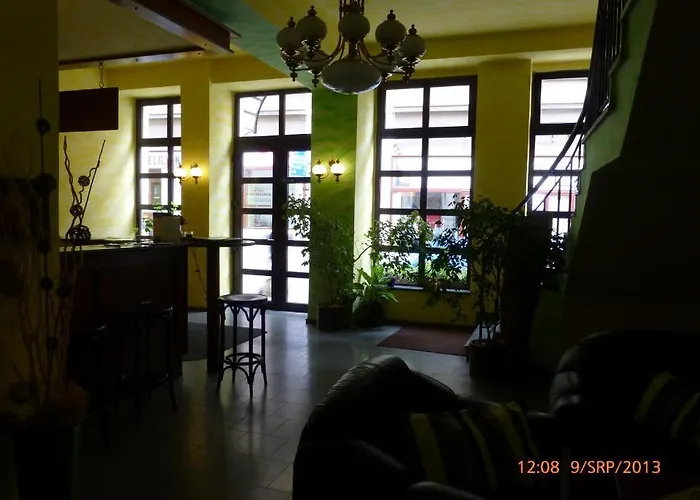 Korunni Princ Hotell 3*