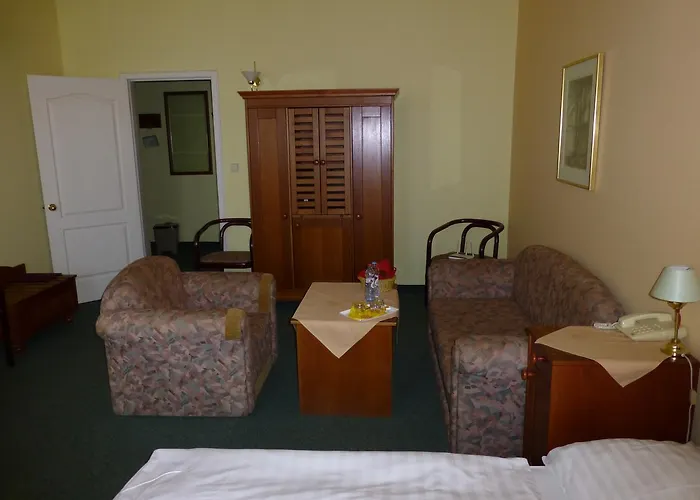 Korunni Princ Hotell